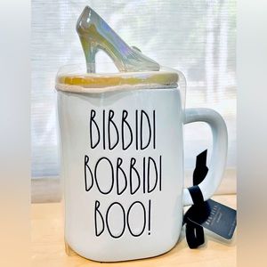Rae Dunn Disney Cinderella BIBBIDI BOBBIDI BOO Mug with Glass Slipper Topper NEW